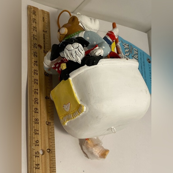 Vintage Dept 56 Storybook RUB A DUB TUB Christmas Ornament cat dog bear 2000 - Picture 11 of 16